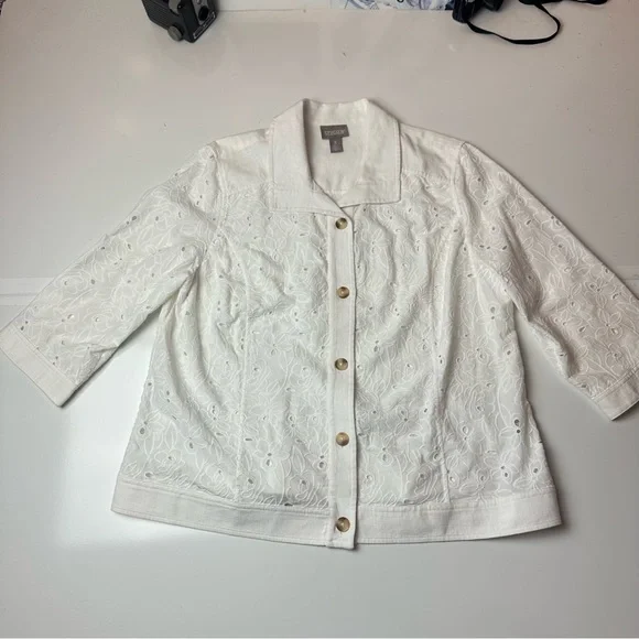 Chico’s White Cotton Eyelet Jacket | Cottagecore Summer Topper ·Coastal capsule - Picture 2 of 11
